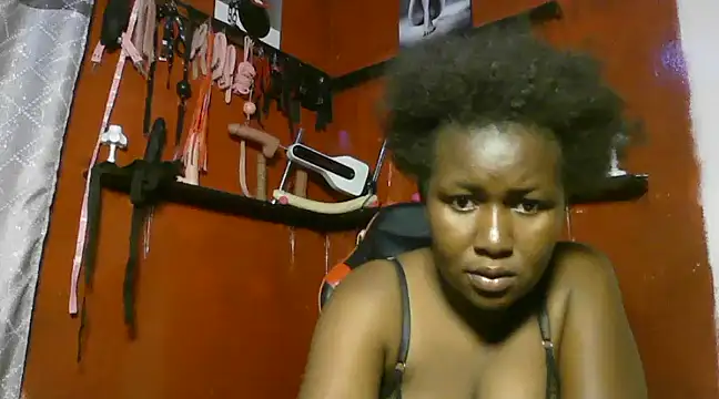 Snapshot of Sexy_blackgoddess chatting on February 2025 01:40:02 AM Sexy blackgoddess online show from February 2025 01:40:02 AM