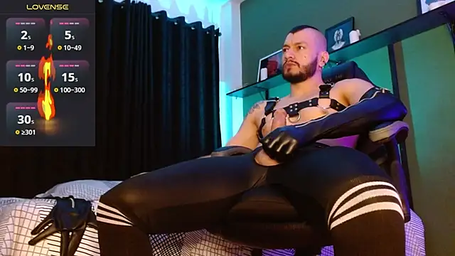 Snapshot of castle_87 chatting on November 2025 09:26:02 PM castle 87 online show from November 2025 09:26:02 PM