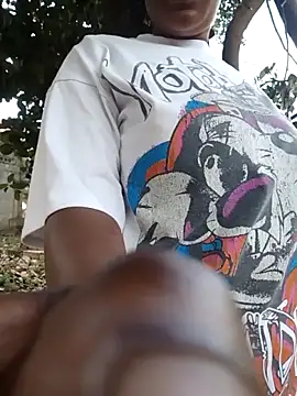 Snapshot of Broan_me chatting on February 2026 05:38:02 AM Broan me online show from February 2026 05:38:02 AM