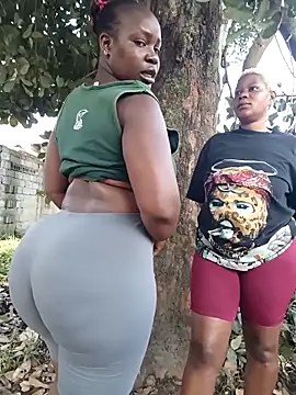 Snapshot of Broan_me chatting on January 2026 05:56:02 AM Broan me online show from January 2026 05:56:02 AM