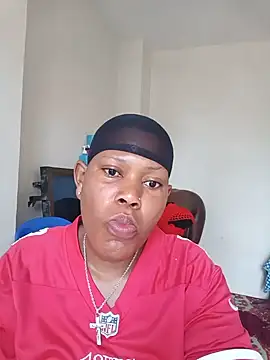 Snapshot of Broan_me chatting on June 2026 05:12:01 AM Broan me online show from June 2026 05:12:01 AM