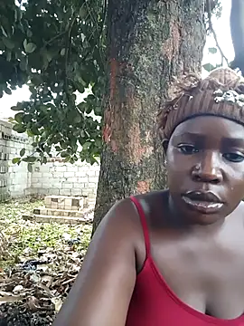 Snapshot of Broan_me chatting on February 2026 06:01:02 AM Broan me online show from February 2026 06:01:02 AM