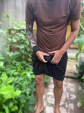 Snapshot of king_cum_ chatting on April 2026 01:05:02 PM king cum online show from April 2026 01:05:02 PM