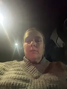 scrummymummy2 online show from January 2026 08:04:02 PM