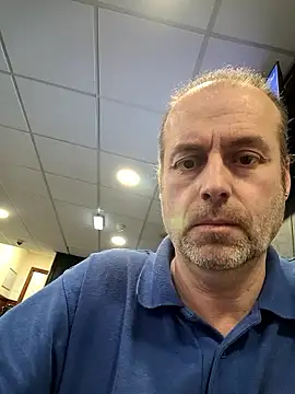 JulianJ50 online show from March 2026 09:31:01 PM