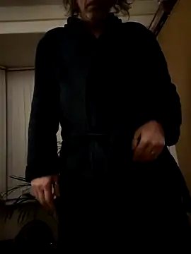 Snapshot of JulianJ50 chatting on September 2025 05:17:01 AM JulianJ50 online show from September 2025 05:17:01 AM