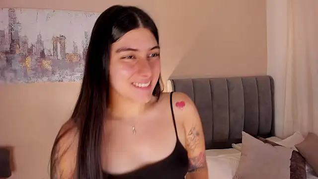 dakotaa   online show from December 2025 09:15:02 PM