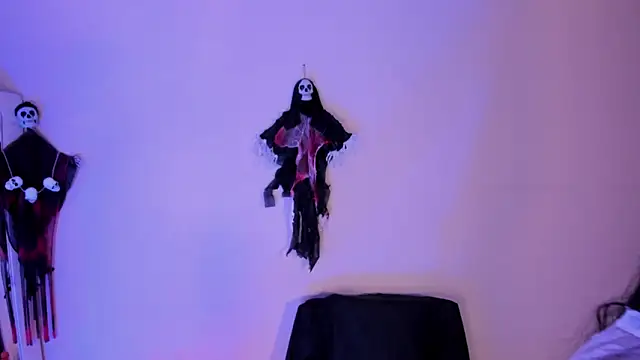 Snapshot of dakotaa__ chatting on October 2025 08:27:02 PM dakotaa online show from October 2025 08:27:02 PM