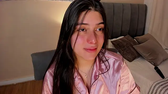 Snapshot of dakotaa__ chatting on December 2025 08:04:02 PM dakotaa online show from December 2025 08:04:02 PM