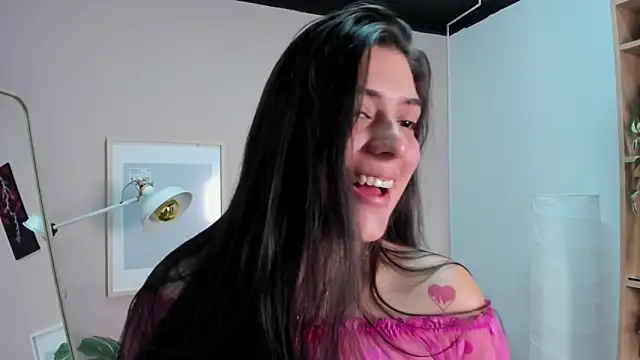 Snapshot of dakotaa__ chatting on September 2025 08:35:02 PM dakotaa online show from September 2025 08:35:02 PM