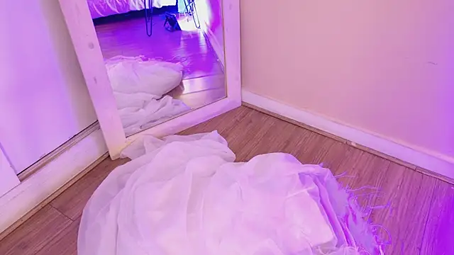 dakotaa   online show from March 2026 07:42:01 PM