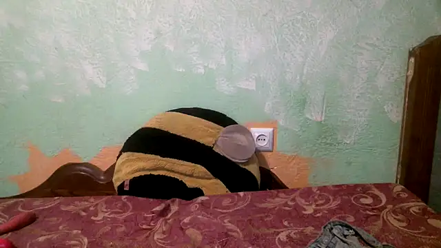 DennisXCaroll online show from November 2025 08:35:01 AM