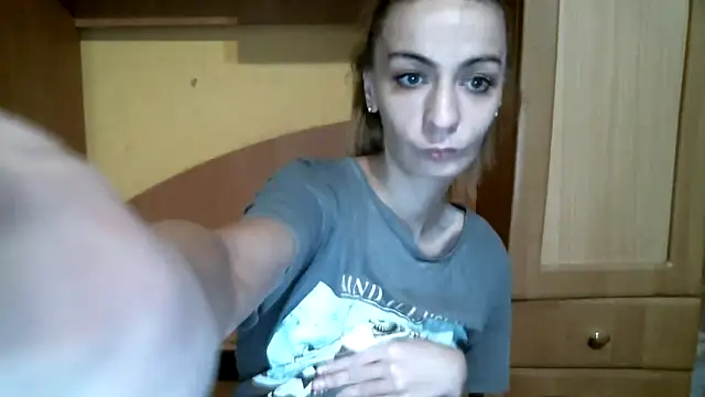 DennisXCaroll online show from December 2025 08:06:02 AM