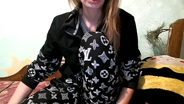 DennisXCaroll online show from December 2025 05:39:02 AM