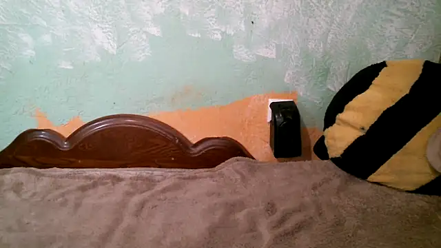 DennisXCaroll online show from October 2025 08:22:01 AM