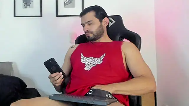 Snapshot of Dereck_vega chatting on May 2026 12:49:02 PM Dereck vega online show from May 2026 12:49:02 PM
