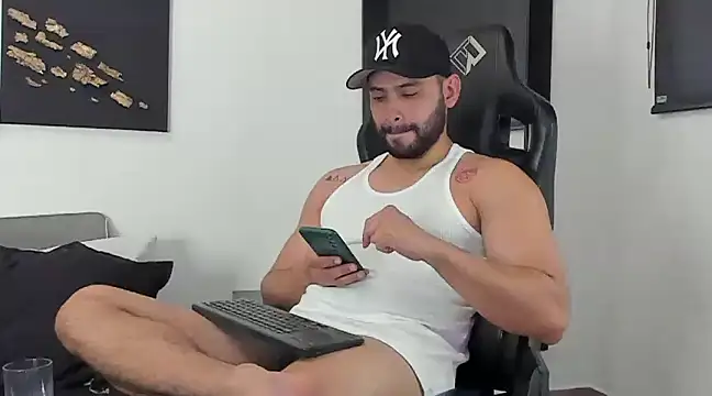 Snapshot of Dereck_vega chatting on February 2025 12:51:01 AM Dereck vega online show from February 2025 12:51:01 AM