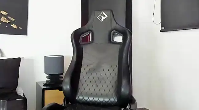 Snapshot of Dereck_vega chatting on January 2025 09:41:01 PM Dereck vega online show from January 2025 09:41:01 PM