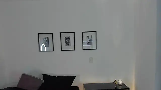 Snapshot of Dereck_vega chatting on September 2025 08:44:01 PM Dereck vega online show from September 2025 08:44:01 PM