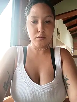 SamaraJay1 online show from November 2025 04:00:02 PM