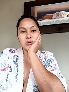 SamaraJay1 online show from April 2026 01:24:02 PM