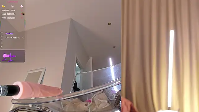 Eva Bailey  online show from February 2026 10:37:02 PM