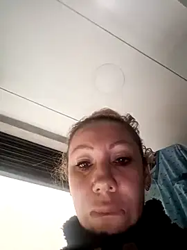 coral smitth online show from December 2025 03:59:02 PM