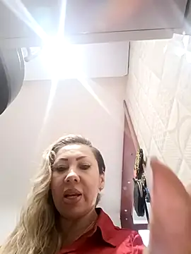 coral smitth online show from April 2026 06:34:02 PM