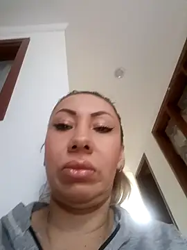 coral smitth online show from April 2026 05:42:01 PM