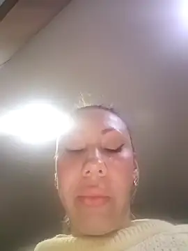 coral smitth online show from November 2025 10:35:01 PM