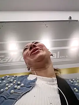 coral smitth online show from April 2026 04:30:02 PM