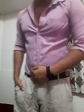 Guyinshortss online show from March 2026 08:46:01 PM