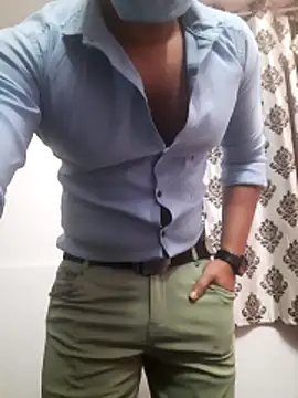 Guyinshortss online show from April 2026 09:07:01 PM