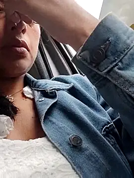 EmmaTorres  online show from December 2025 09:29:01 PM