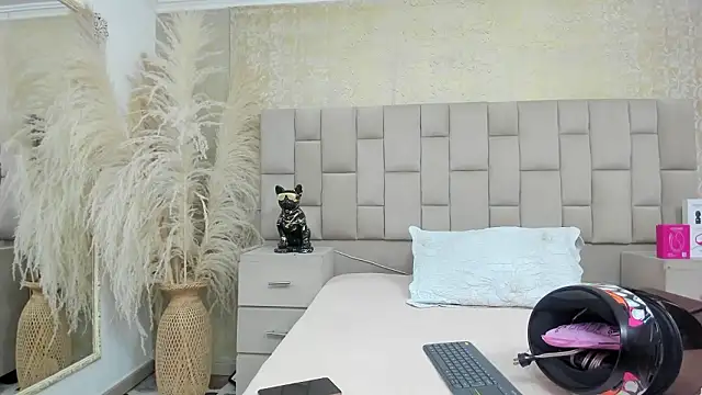 EmmaTorres  online show from January 2026 09:29:01 PM