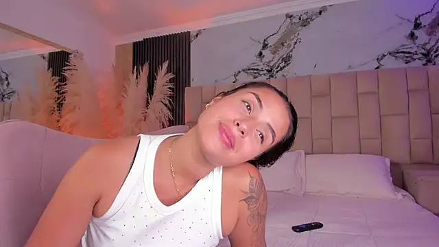 EmmaTorres  online show from March 2026 09:16:02 PM