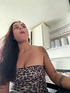 EmmaTorres  online show from April 2026 08:50:01 PM