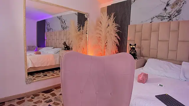 EmmaTorres  online show from February 2026 10:09:02 PM