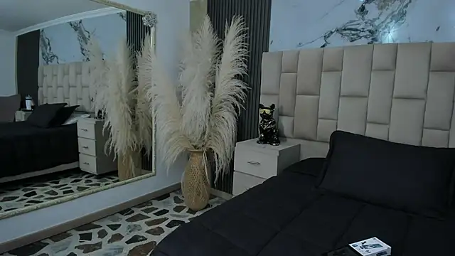 EmmaTorres  online show from March 2026 08:43:01 PM