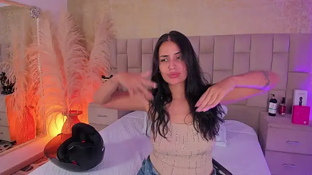 EmmaTorres  online show from January 2026 08:27:02 PM