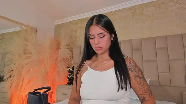 EmmaTorres  online show from January 2026 09:07:02 PM