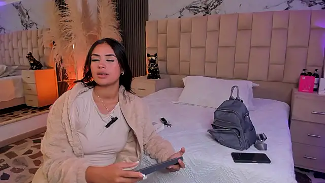 EmmaTorres  online show from February 2026 10:08:02 PM