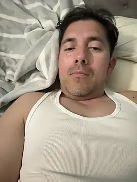 Snapshot of Papilobo12 chatting on March 2025 03:54:02 AM Papilobo12 online show from March 2025 03:54:02 AM