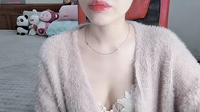 TrinhH Nabbi online show from January 2026 02:56:02 PM