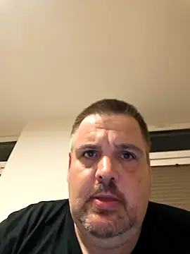 Snapshot of Ronny2510 chatting on April 2026 07:42:02 PM Ronny2510 online show from April 2026 07:42:02 PM