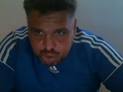 Snapshot of Ronny2510 chatting on March 2025 09:49:01 PM Ronny2510 online show from March 2025 09:49:01 PM