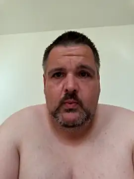 Snapshot of Ronny2510 chatting on April 2026 02:10:01 PM Ronny2510 online show from April 2026 02:10:01 PM