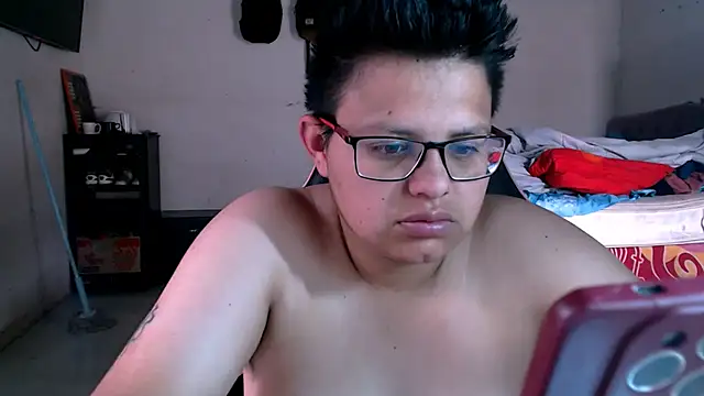 tatsumi nao online show from October 2025 06:05:01 PM