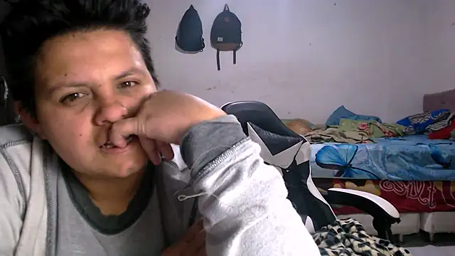 tatsumi nao online show from November 2025 03:33:02 AM