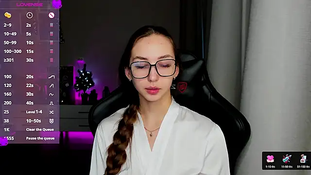 Sm0ly online show from December 2024 02:53:01 AM